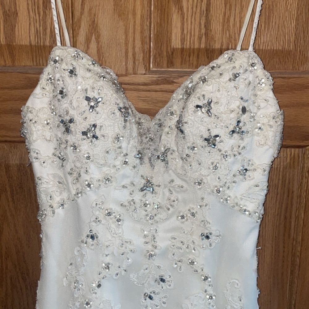 Wedding dress
